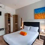 L'hotera 2*