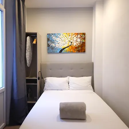 L'hotera Szálloda 2*