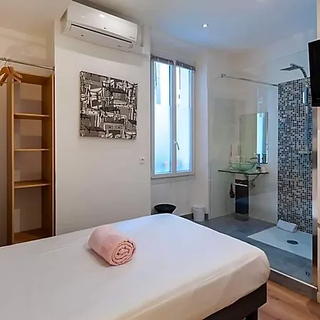 Hotel L'hotera 2*