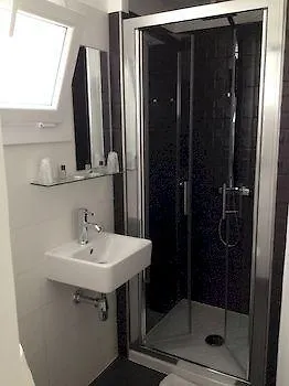 Otel L'hotera Cannes